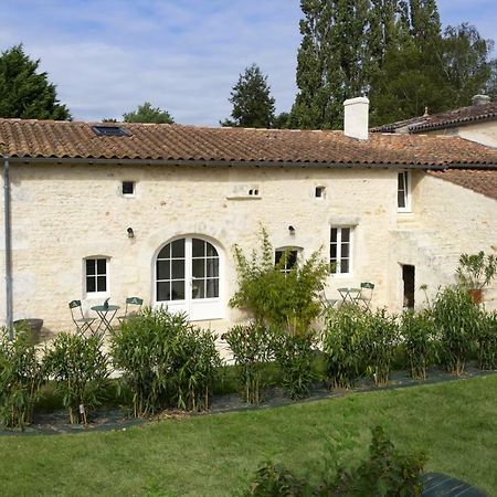 Le Clos De Tesson Exterior photo